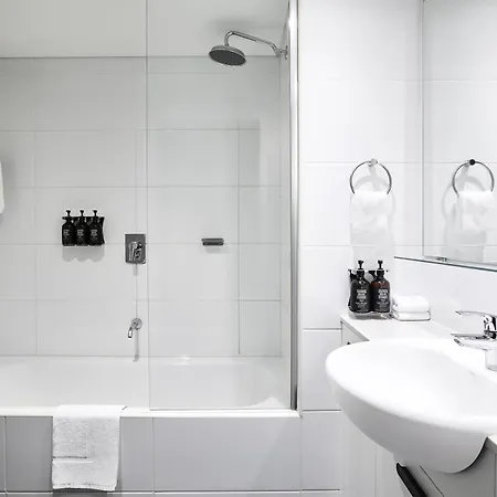 Adina Apartment Hotel Perth-2